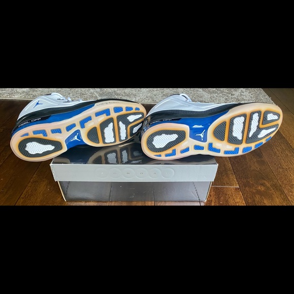 Jordan 16.5 Team White/Varsity Royal-Black sz12 - Picture 3 of 6